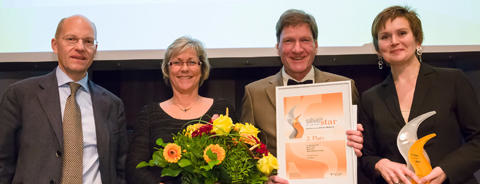 Platz 2: Pro Edith: v.l.n.r: Prof. Cornel Sieber, Hilde Herr, Dr. Michael Herr, Marie Thiel. Foto: Gerhard Kessner